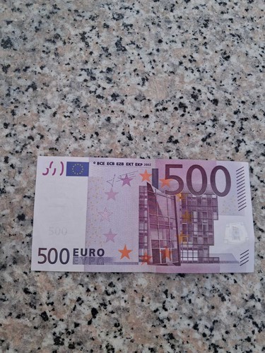 500 euro bank - 500,